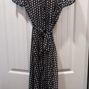 Black & White Signature dress